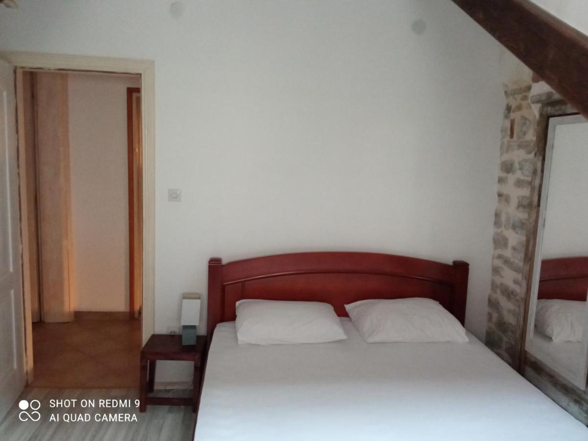 Apartments Historic Stone House Kotor Exterior foto